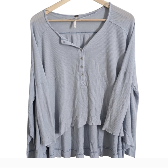 Free People Benedict Canyon Thermal Henley - Picture 2 of 4